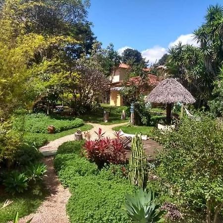 Pousada Paralelo 14 Alto Paraíso de Goiás Exterior foto